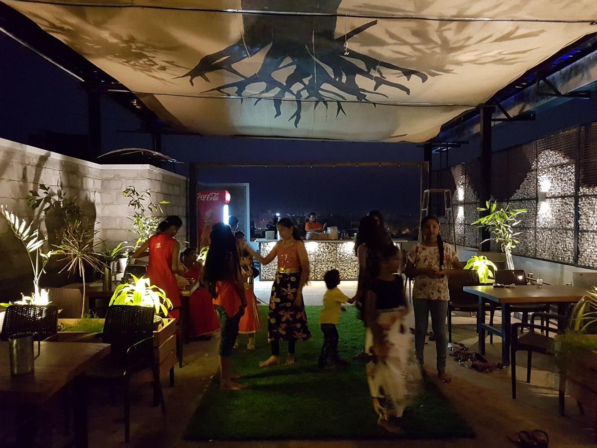 Hotel Swathi Hospet Exterior photo